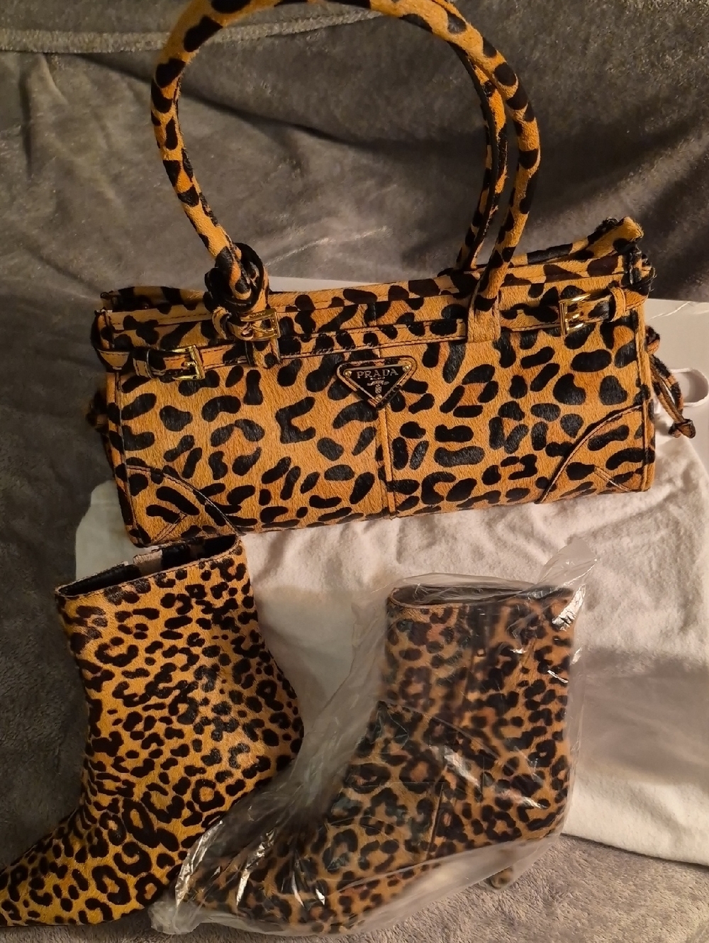 Prada Leopard-Print Shoulder Bag in Yellow and Black - Picture 3 of 3